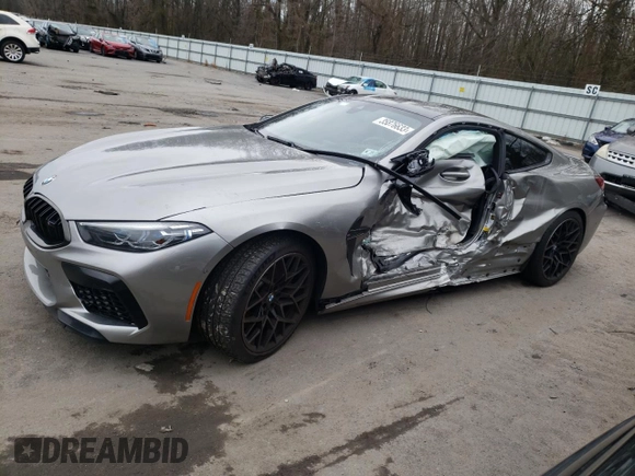 2020 BMW M8 z VIN WBSAE0C07LCD84777, wystawiony jako Copart lot #35876633 z przebiegiem Nie podano mil oraz . Historia ofert i sprzedaży dostępna na DreamBid. Obrazek 1.
