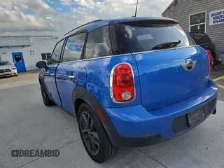 2012 MINI Countryman z VIN WMWZB3C50CWM30636, wystawiony jako Copart lot #58615615 z przebiegiem 123 289 mil mil oraz Tytuł czysty. Historia ofert i sprzedaży dostępna na DreamBid. Obrazek 3.