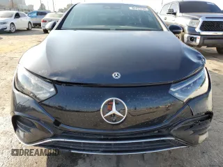 2023 Mercedes-Benz EQE 350+ z VIN W1KEG2BB1PF032240, wystawiony jako Copart lot #84433734 z przebiegiem 18 499 mil mil oraz Szkody całkowita. Historia ofert i sprzedaży dostępna na DreamBid. Obrazek 5.