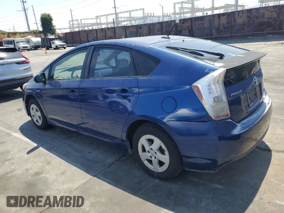 2010 Toyota Prius II z VIN JTDKN3DU1A0026939, wystawiony jako Copart lot #60292425 z przebiegiem 310 618 mil mil oraz Czysty tytuł • Clean title. Historia ofert i sprzedaży dostępna na DreamBid. Obrazek 2.