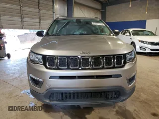2019 Jeep Compass Sport z VIN 3C4NJCAB2KT636784, wystawiony jako Copart lot #63831145 z przebiegiem 48 699 mil mil oraz Szkoda całkowita • Salvage title. Historia ofert i sprzedaży dostępna na DreamBid. Obrazek 5.
