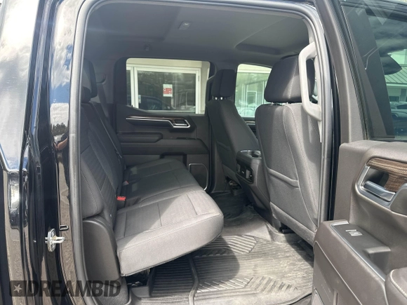 2022 Chevrolet Silverado 1500 LT with VIN 3GCUDDED3NG512105, listed as a IAAI auction lot 42220869 with 167,013 mi miles and . Bid and sale history available at DreamBid. Image 8.