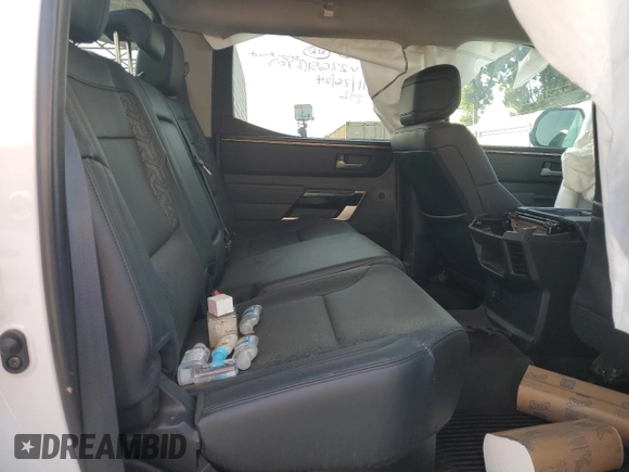 2022 Toyota Tundra Limited with VIN 5TFJA5DB2NX050200, listed as a Copart auction lot 87579955 with 32,928 mi miles and Salvage title. Bid and sale history available at DreamBid. Image 10.