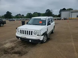 2015 Jeep Patriot Sport with VIN 1C4NJPBA7FD143773, listed as a Copart auction lot 50975985 with 144,808 mi miles and Salvage Title. Bid and sale history available at carsss.com. Image 12.