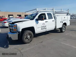 2017 Chevrolet Silverado 2500HD Work Truck with VIN 1GB2CUEG3HZ374451, listed as a IAAI auction lot 41058260 with 1 mi miles. Bid and sale history available at carsss.com. Image 17.
