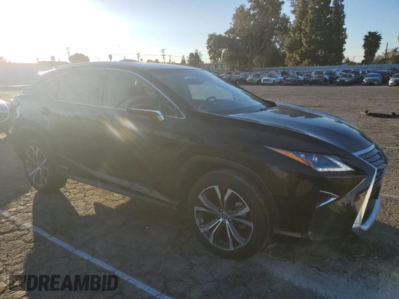 2019 Lexus RX with VIN 2T2BGMCA7KC035817, listed as a Copart auction lot 39490913 with 11,682 mi miles. Bid and sale history available at carsss.com. Image 4.