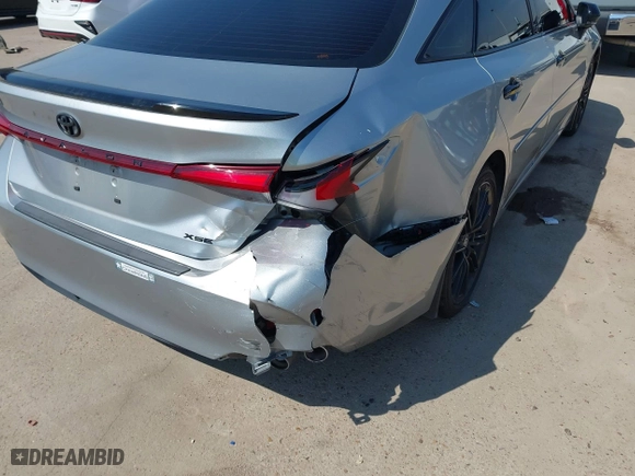 2021 Toyota Avalon XSE Nightshade with VIN 4T1EZ1FB6MU069666, listed as a IAAI auction lot 41684183 with 75,320 mi miles. Bid and sale history available at carsss.com. Image 6.