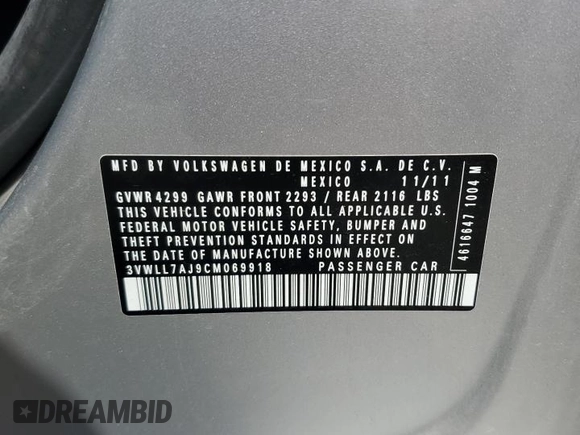 2012 Volkswagen Jetta TDI w/Premium & Nav z VIN 3VWLL7AJ9CM069918, wystawiony jako Copart lot #58237365 z przebiegiem 107 890 mil mil oraz Szkoda całkowita • Salvage title. Historia ofert i sprzedaży dostępna na DreamBid. Obrazek 12.