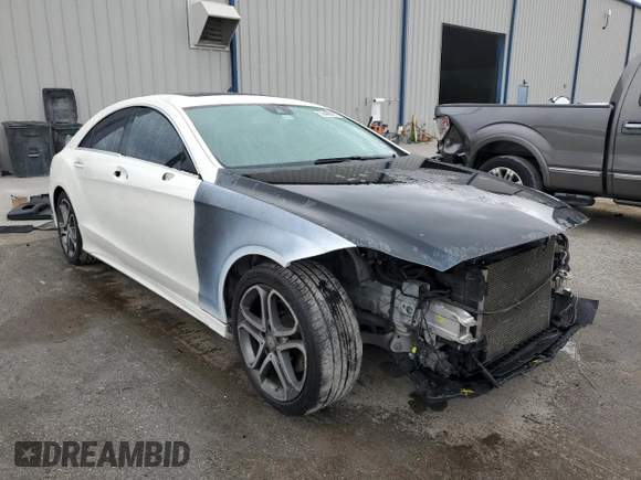 2015 Mercedes-Benz CLS-Class CLS 400 with VIN WDDLJ6FB5FA140513, listed as a Copart auction lot 56489413 with 148,451 mi miles. Bid and sale history available at carsss.com. Image 4.