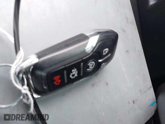 2017 Lincoln MKX Select с VIN 2LMPJ6KR6HBL49829, выставлен на аукционе IAAI как лот 42093216 с пробегом 97 274 миль миль и . История ставок и продаж доступна на DreamBid. Изображение 11.