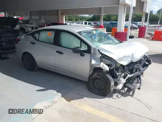 2020 Nissan Versa S z VIN 3N1CN8DV9LL901784, wystawiony jako IAAI lot #40497470 z przebiegiem 78 095 mil mil oraz . Historia ofert i sprzedaży dostępna na DreamBid. Obrazek 1.