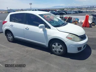 2011 Nissan Versa 1.8 S with VIN 3N1BC1CP0BL452473, listed as a IAAI auction lot 42171311 with 167,018 mi miles. Bid and sale history available at carsss.com. Image 1.