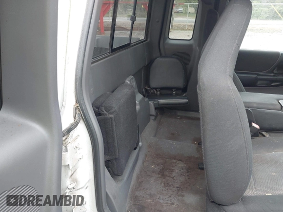 2003 Ford Ranger XLT Appearance with VIN 1FTYR44E63PB13906, listed as a IAAI auction lot 41852289 with 326,508 mi miles and . Bid and sale history available at carsss.com. Image 8.