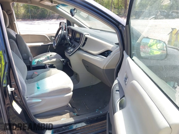 2017 Toyota Sienna LE Auto Access Seat with VIN 5TDKZ3DC5HS780672, listed as a IAAI auction lot 42048279 with 186,781 mi miles and . Bid and sale history available at DreamBid. Image 5.