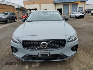 2024 Volvo S60 Ultimate Dark Theme with VIN 7JRL12TM8RG280499, listed as a Copart auction lot 43147335 with 27,856 mi miles and Clean title. Bid and sale history available at DreamBid. Image 5.