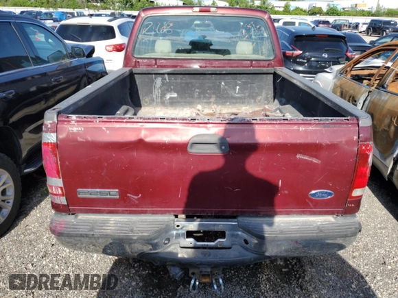 2005 Ford Super Duty F-250 XL with VIN 1FTSW20P75EC76377, listed as a Copart auction lot 53994404 with 288,077 mi miles and Salvage Title. Bid and sale history available at carsss.com. Image 6.