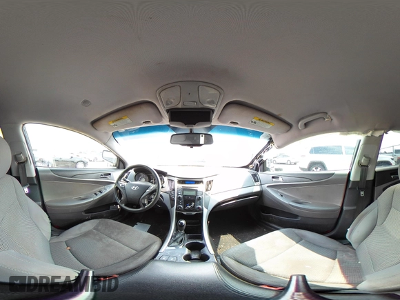 2013 Hyundai Sonata GLS z VIN 5NPEB4AC7DH551258, wystawiony jako IAAI lot #39504398 z przebiegiem 177 552 mil mil oraz . Historia ofert i sprzedaży dostępna na DreamBid. Obrazek 18.
