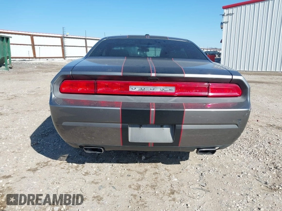 2011 Dodge Challenger z VIN 2B3CJ4DG3BH512974, wystawiony jako IAAI lot #41431931 z przebiegiem 186 845 mil mil oraz . Historia ofert i sprzedaży dostępna na DreamBid. Obrazek 16.
