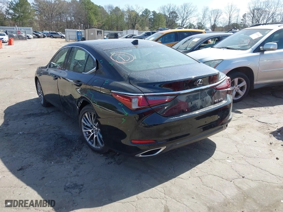 2019 Lexus ES with VIN 58ABZ1B19KU026736, listed as a IAAI auction lot 41742555 with 72,563 mi miles. Bid and sale history available at carsss.com. Image 3.