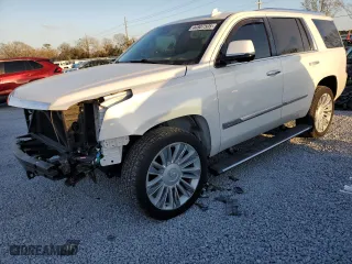 2018 Cadillac Escalade Platinum with VIN 1GYS4DKJ8JR243041, listed as a Copart auction lot 44907505 with 46,763 mi miles and Salvage Title. Bid and sale history available at carsss.com. Image 1.