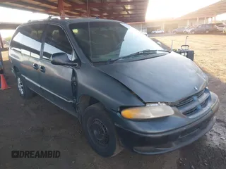 2000 Dodge Caravan SE with VIN 1B4GP44R1YB786625, listed as a IAAI auction lot 41890585 with 276,775 mi miles and . Bid and sale history available at DreamBid. Image 1.
