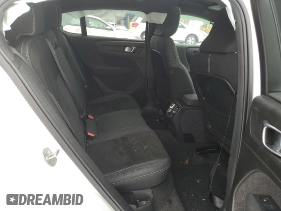 2023 Volvo C40 Plus с VIN YV4ED3GL8P2056789, выставлен на аукционе Copart как лот 47051135 с пробегом 51 164 миль миль и Списание • Salvage title. История ставок и продаж доступна на DreamBid. Изображение 10.