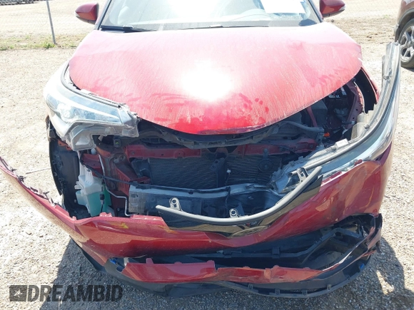 2018 Toyota C-HR XLE with VIN NMTKHMBX2JR043321, listed as a IAAI auction lot 41773764 with 53,800 mi miles. Bid and sale history available at carsss.com. Image 6.