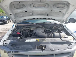2004 Ford F-150 XL с VIN 2FTRF17W84CA14975, выставлен на аукционе IAAI как лот 42392138 с пробегом 121 799 миль миль и . История ставок и продаж доступна на DreamBid. Изображение 10.