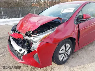 2017 Toyota Prius Two with VIN JTDKARFU8H3534801, listed as a IAAI auction lot 41644630 with 151,567 mi miles. Bid and sale history available at carsss.com. Image 19.