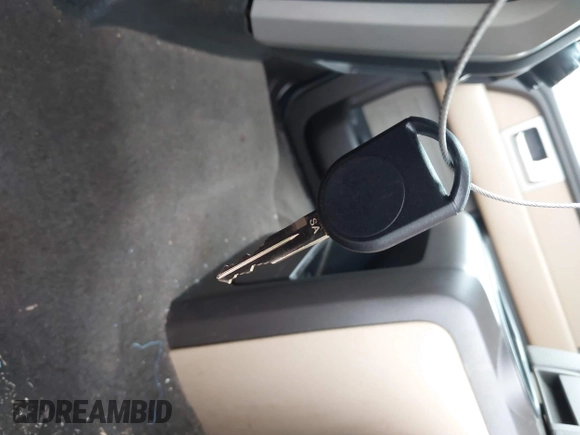 2011 Ford F-150 XL с VIN 1FTFW1EF9BKD67689, выставлен на аукционе IAAI как лот 42470245 с пробегом 251 081 миль миль и . История ставок и продаж доступна на DreamBid. Изображение 11.
