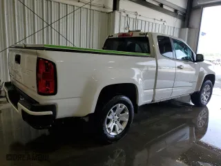 2022 Chevrolet Colorado 2WD LT with VIN 1GCHSCEA6N1197354, listed as a Copart auction lot 53454695 with 31,403 mi miles and Clean Title. Bid and sale history available at carsss.com. Image 3.