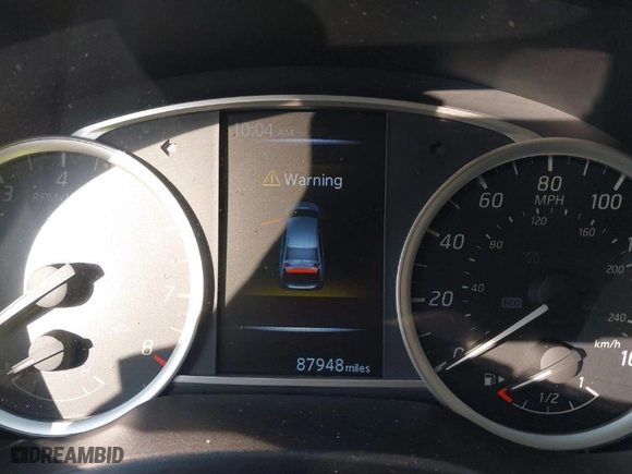 2016 Nissan Sentra SR with VIN 3N1AB7AP9GY242078, listed as a IAAI auction lot 40627767 with 87,948 mi miles. Bid and sale history available at carsss.com. Image 7.