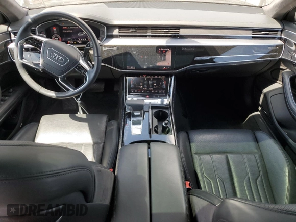 2019 Audi A8 z VIN WAU8DAF85KN008608, wystawiony jako Copart lot #52874055 z przebiegiem 35 277 mil mil oraz Szkoda całkowita • Salvage title. Historia ofert i sprzedaży dostępna na DreamBid. Obrazek 8.
