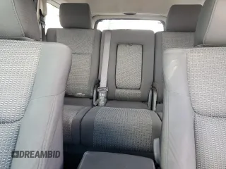 2009 Jeep Commander Sport with VIN 1J8HH48K89C540189, listed as a Copart auction lot 52552235 with 258,377 mi miles and Salvage title. Bid and sale history available at DreamBid. Image 10.