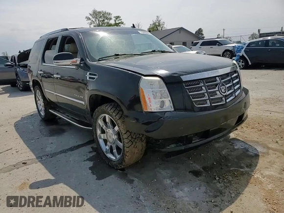 2010 Cadillac Escalade z VIN 1GYUKAEF5AR140423, wystawiony jako Copart lot #52850495 z przebiegiem Nie podano mil oraz Szkody całkowita. Historia ofert i sprzedaży dostępna na DreamBid. Obrazek 12.