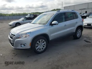 2009 Volkswagen Tiguan S with VIN WVGAV75N19W504050, listed as a Copart auction lot 63930125 with 48,112 mi miles and Salvage title. Bid and sale history available at DreamBid. Image 1.