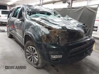 2016 Ford Expedition Max XLT с VIN 1FMJK1JT1GEF27826, выставлен на аукционе IAAI как лот 42184631 с пробегом 238 925 миль миль и . История ставок и продаж доступна на DreamBid. Изображение 1.