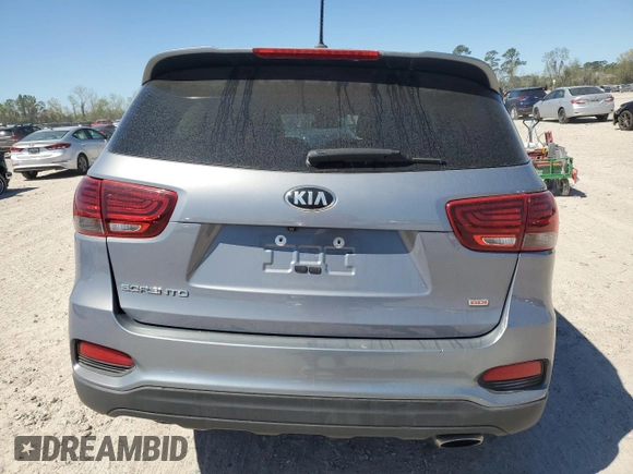 2020 Kia Sorento LX with VIN 5XYPG4A35LG651763, listed as a Copart auction lot 49738375 with 41,100 mi miles and Salvage Title. Bid and sale history available at DreamBid. Image 6.