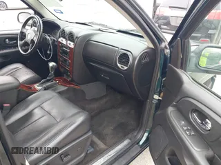 2006 GMC Envoy SLE z VIN 1GKDT13S862220306, wystawiony jako IAAI lot #42285357 z przebiegiem 224 944 mil mil oraz . Historia ofert i sprzedaży dostępna na DreamBid. Obrazek 5.