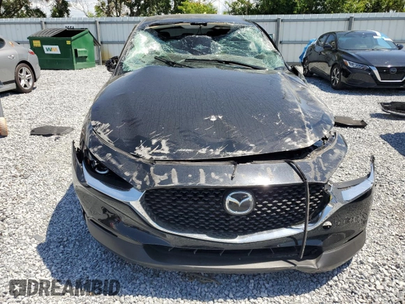 2024 Mazda CX-30 S with VIN 3MVDMBAM6RM703369, listed as a Copart auction lot 58508225 with 10,253 mi miles and Non repairable. Bid and sale history available at DreamBid. Image 5.