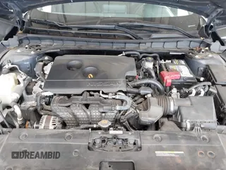 2019 Nissan Altima SR with VIN 1N4BL4CV4KC100348, listed as a IAAI auction lot 42116372 with 178,495 mi miles and . Bid and sale history available at carsss.com. Image 10.