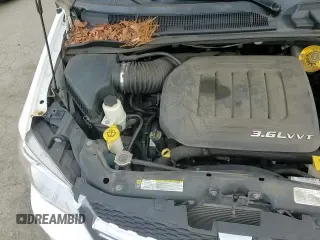 2018 Dodge Grand Caravan SE with VIN 2C4RDGBG4JR133995, listed as a Copart auction lot 85684795 with 76,547 mi miles and Salvage title. Bid and sale history available at DreamBid. Image 16.