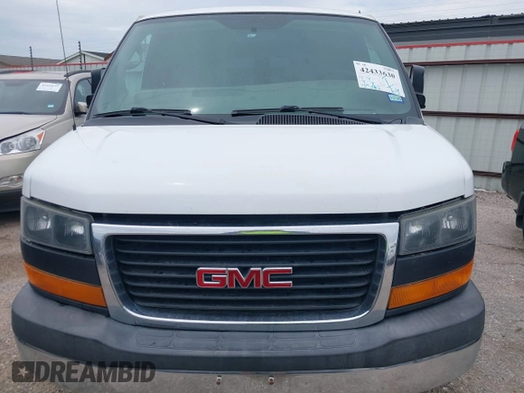 2015 GMC Savana Cargo z VIN 1GTW7FCF4F1906986, wystawiony jako IAAI lot #42433630 z przebiegiem 124 182 mil mil oraz . Historia ofert i sprzedaży dostępna na DreamBid. Obrazek 12.