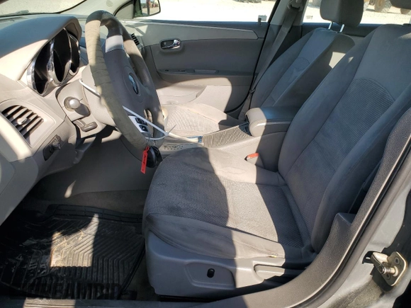 2009 Chevrolet Malibu 1LS with VIN 1G1ZG57B494216309, listed as a Copart auction lot 52386275 with 209,236 mi miles and Salvage Title. Bid and sale history available at DreamBid. Image 7.