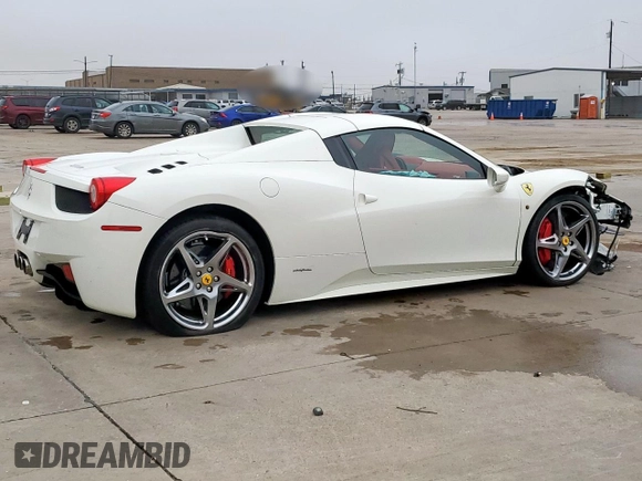 2014 Ferrari 458 Italia z VIN ZFF68NHA1E0198612, wystawiony jako Copart lot #54941365 z przebiegiem 4 506 mil mil oraz Szkoda całkowita • Salvage title. Historia ofert i sprzedaży dostępna na DreamBid. Obrazek 3.