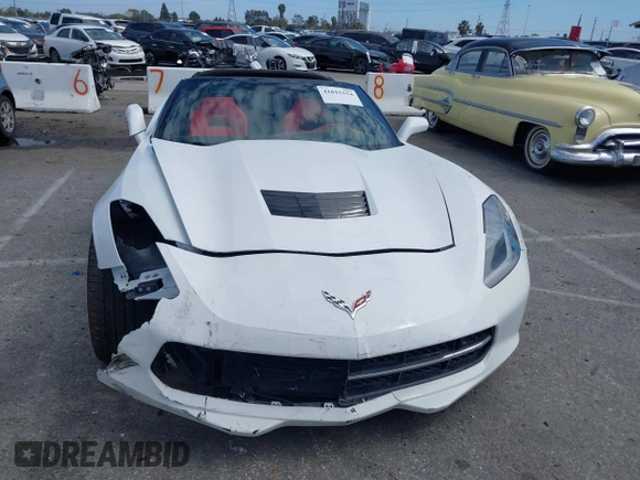 2016 Chevrolet Corvette Z51 3LT z VIN 1G1YM2D76G5116786, wystawiony jako IAAI lot #41815554 z przebiegiem 67 466 mil mil oraz . Historia ofert i sprzedaży dostępna na DreamBid. Obrazek 12.