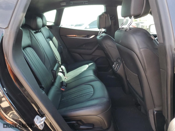 2021 Maserati Levante S with VIN ZN661YUA5MX370266, listed as a Copart auction lot 48934914 with 0 mi miles. Bid and sale history available at carsss.com. Image 10.