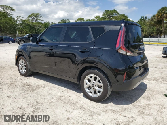 2024 Kia Soul LX with VIN KNDJ23AU0R7911774, listed as a Copart auction lot 52014835 with 28,246 mi miles and Salvage Title. Bid and sale history available at carsss.com. Image 2.