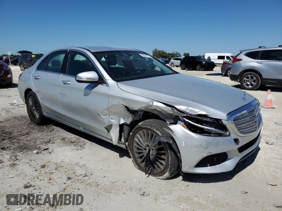 2015 Mercedes-Benz C-Class C 300 Luxury with VIN 55SWF4KB5FU019618, listed as a Copart auction lot 48504765 with 124,260 mi miles and Salvage Title. Bid and sale history available at carsss.com. Image 4.