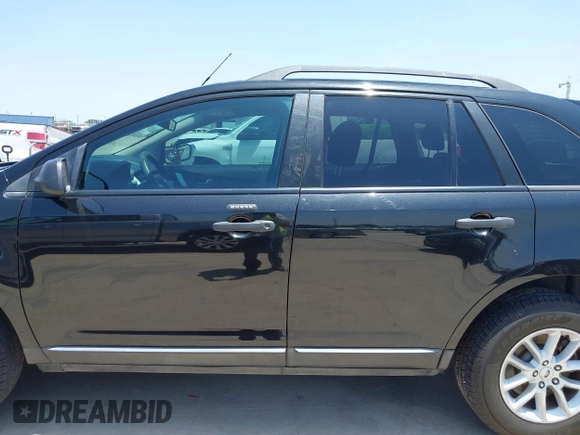 2014 Ford Edge SE z VIN 2FMDK3GC0EBA37483, wystawiony jako IAAI lot #42091889 z przebiegiem 189 342 mil mil oraz . Historia ofert i sprzedaży dostępna na DreamBid. Obrazek 14.